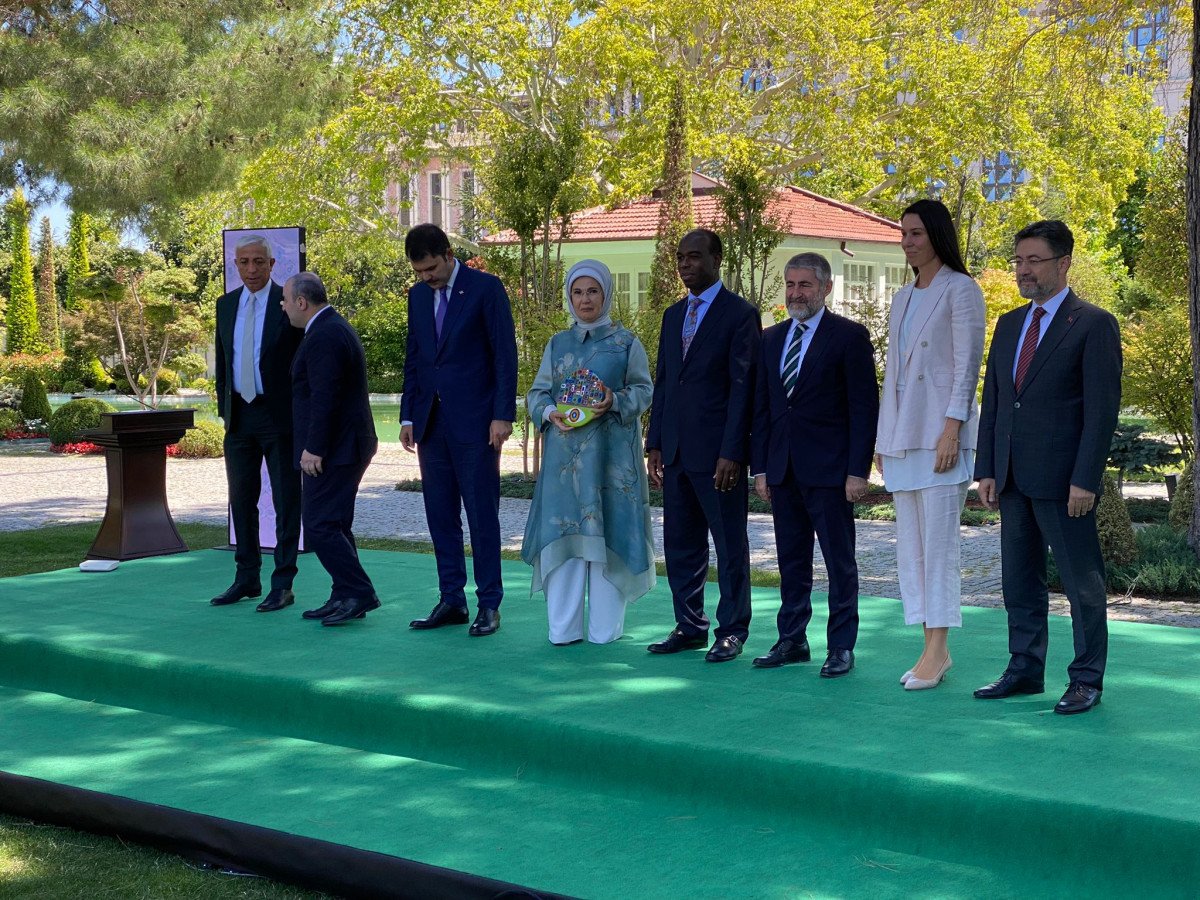 Dünya Bankası'ndan Emine Erdoğan'a ödül