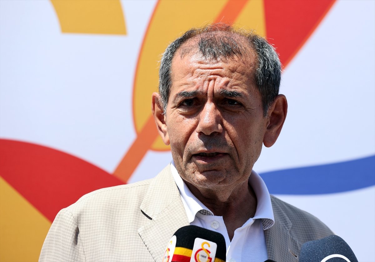 Dursun Özbek'ten taraftarlara transfer sözü