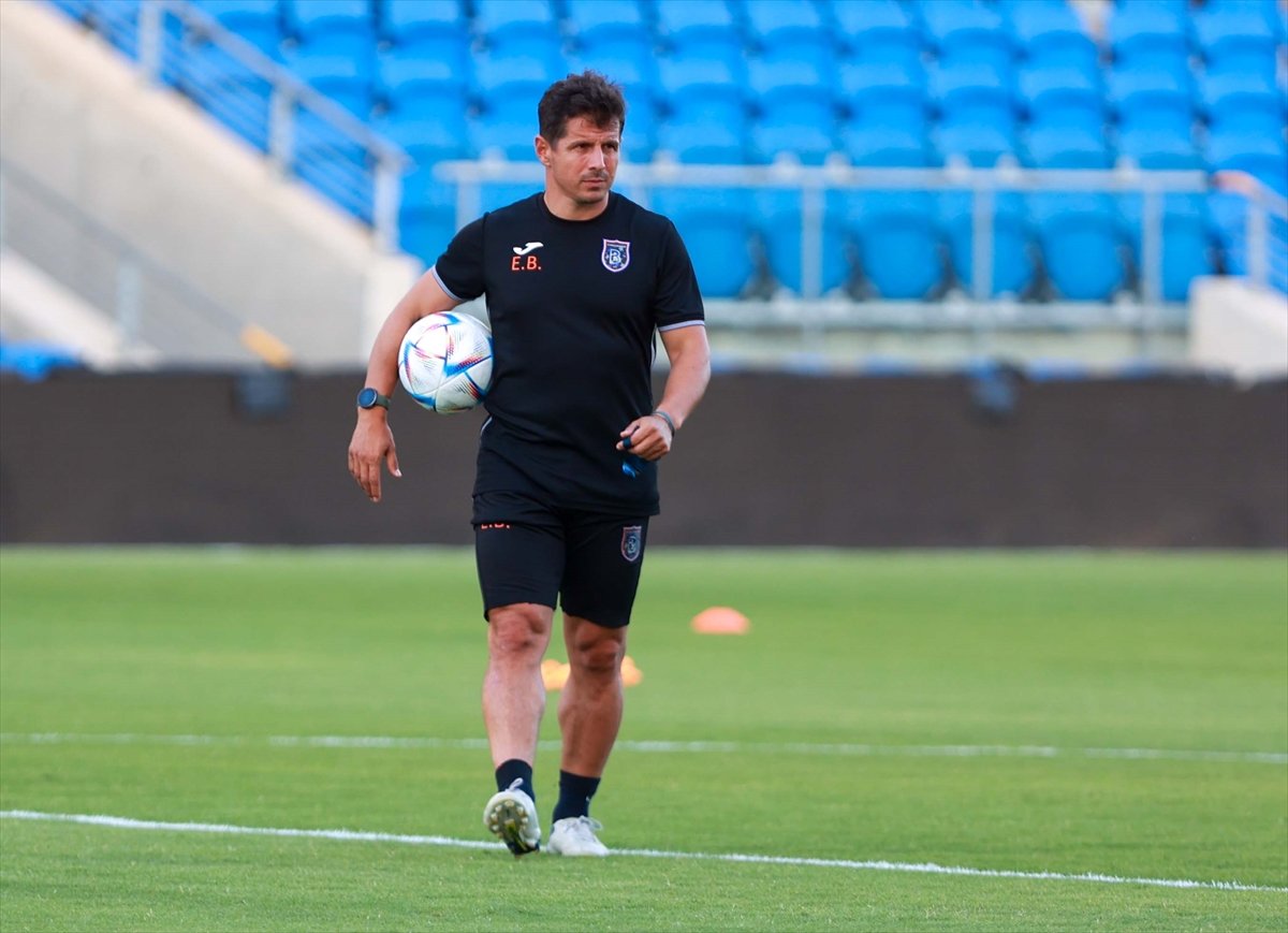 Emre Belözoğlu: Fenerbahçe'de sabırsızlık var