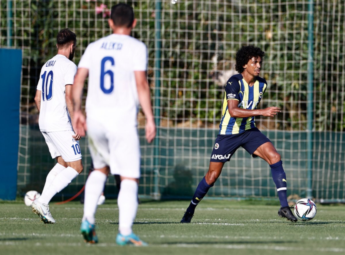 Fenerbahçe'de Luiz Gustavo, Al Nassr'a transfer oldu