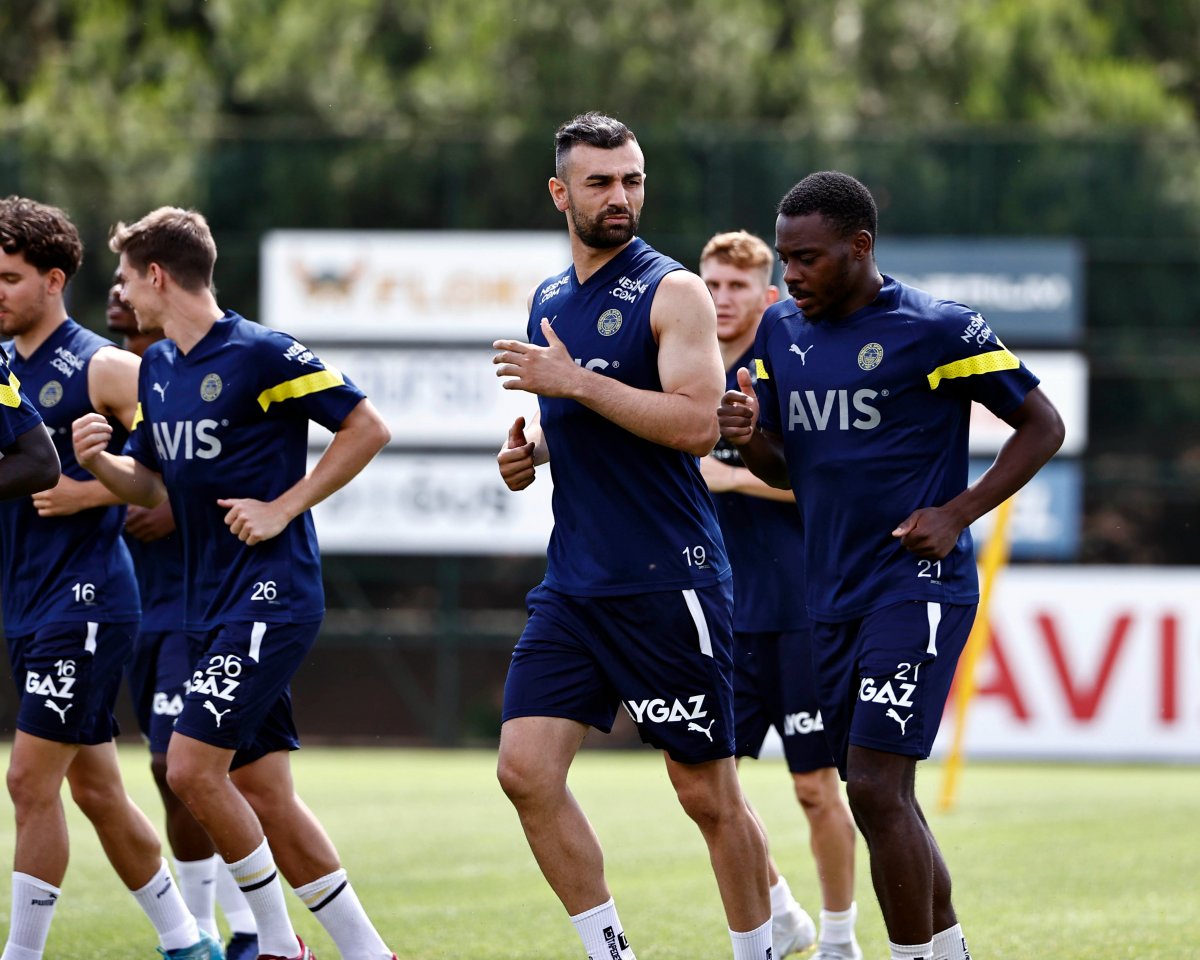 Fenerbahçe'nin  Avusturya kamp kadrosu Başlıyor