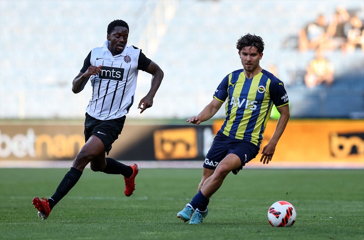 Ferdi Kadıoğlu: Jesus katı bir teknik direktör