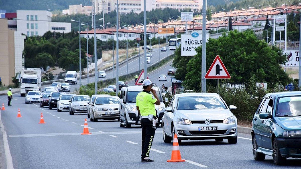 İçişleri Bakanlığı, 81 ildeki valiliklere bayram genelgesi gönderdi