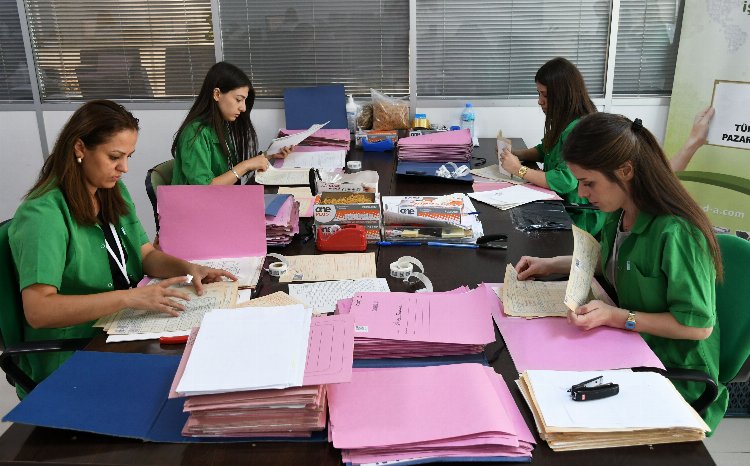 İzmir Karabağlar'da 6 milyonu aşkın belge dijital ortama aktarıldı