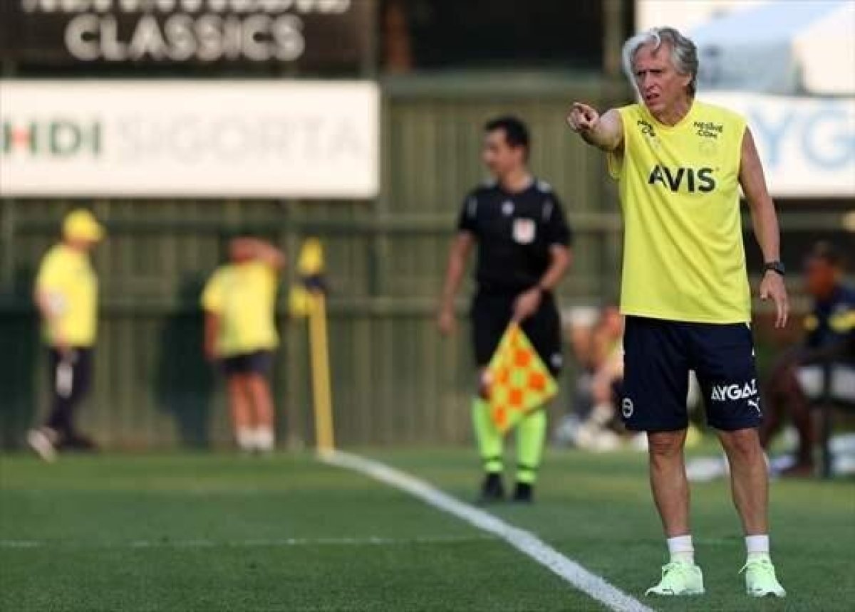 Jorge Jesus'tan Lucescu'ya gönderme