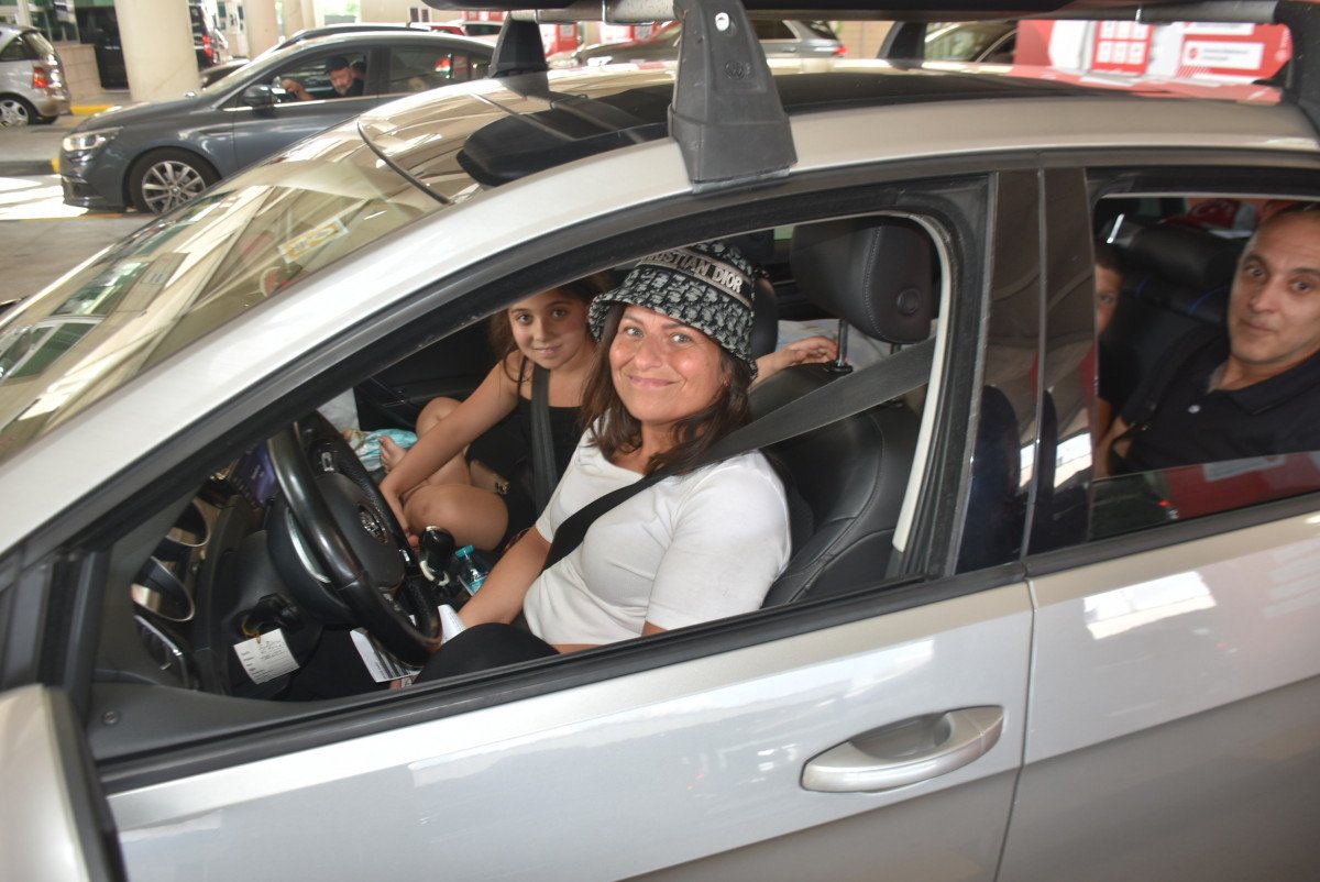 Kapıkule'den geçen gurbetçi sayısı, 260 bini geçti