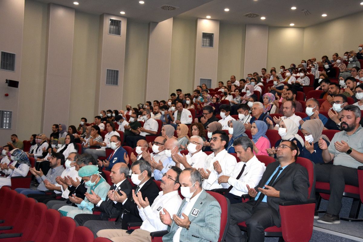 Katledilen Dr. Ekrem Karakaya' şehit unvanı verildi