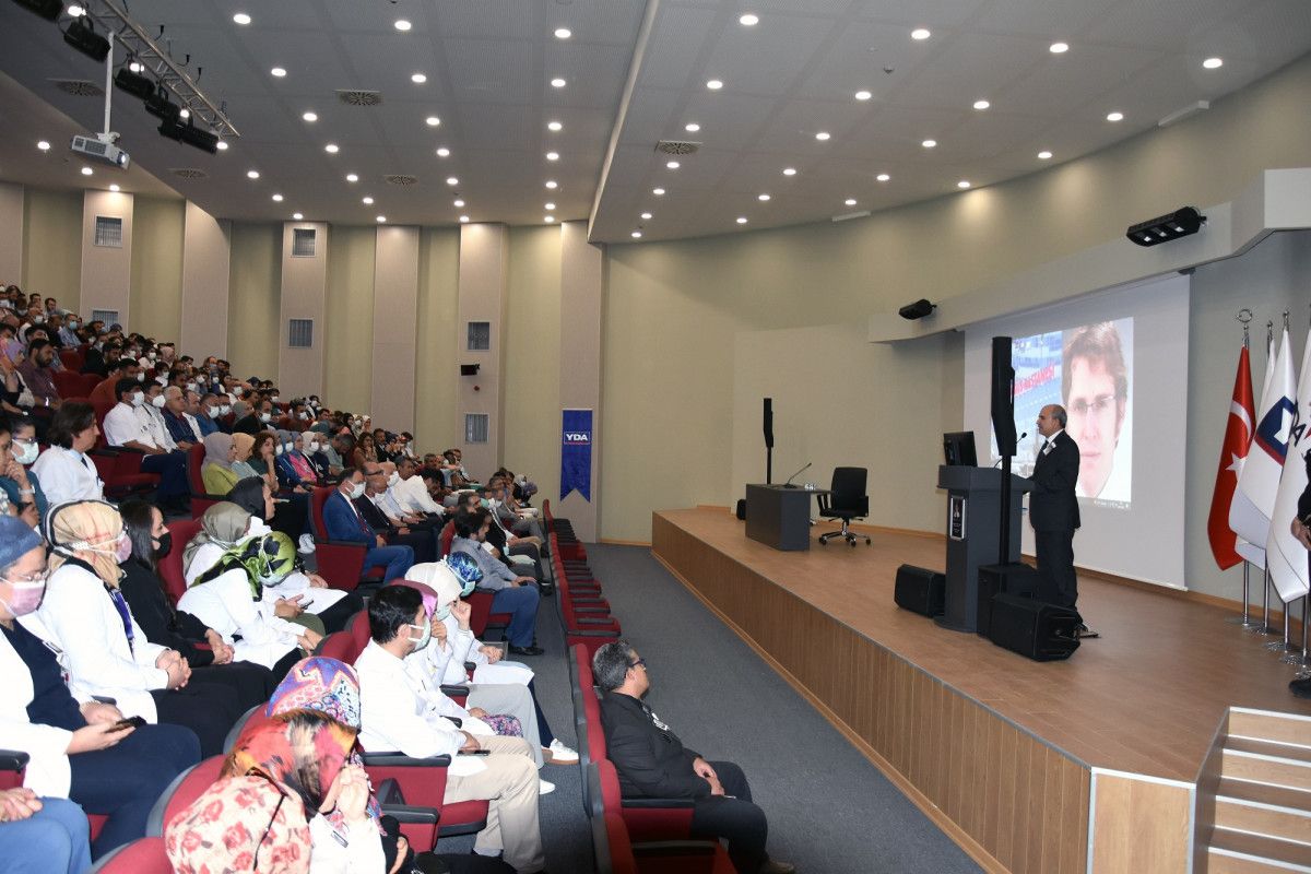 Katledilen Dr. Ekrem Karakaya' şehit unvanı verildi