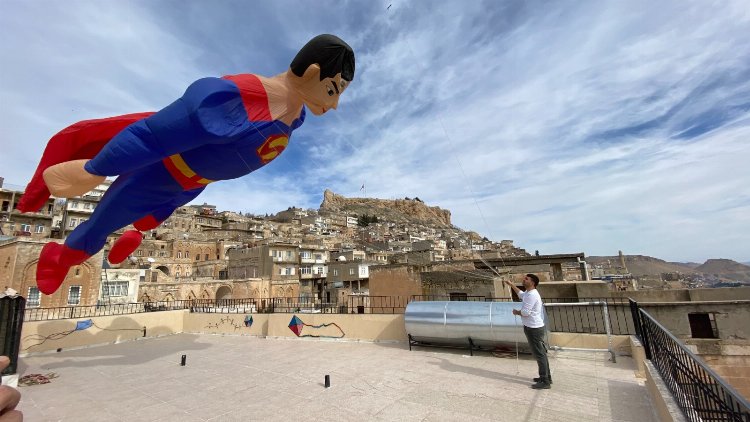 Mardin'den Bali'ye eşekle uçacak!