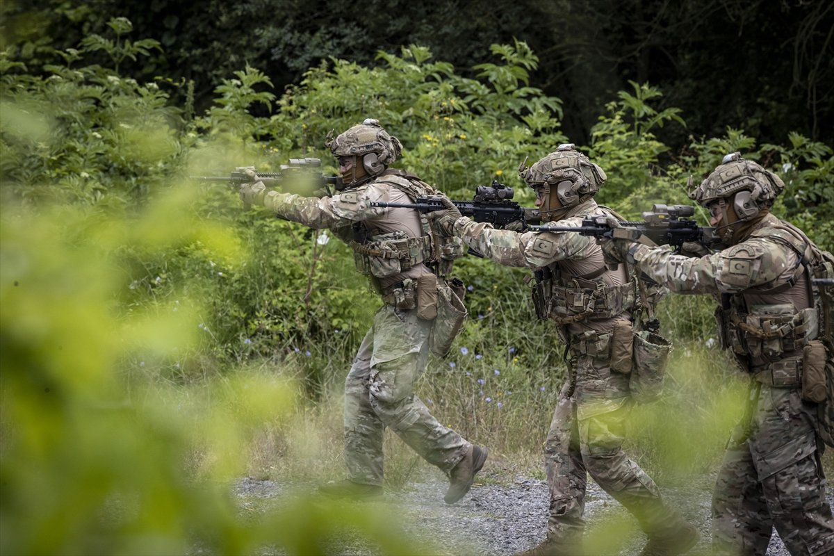 Mavi Vatan'ın korkusuz komandolarının eğitimi görüntülendi