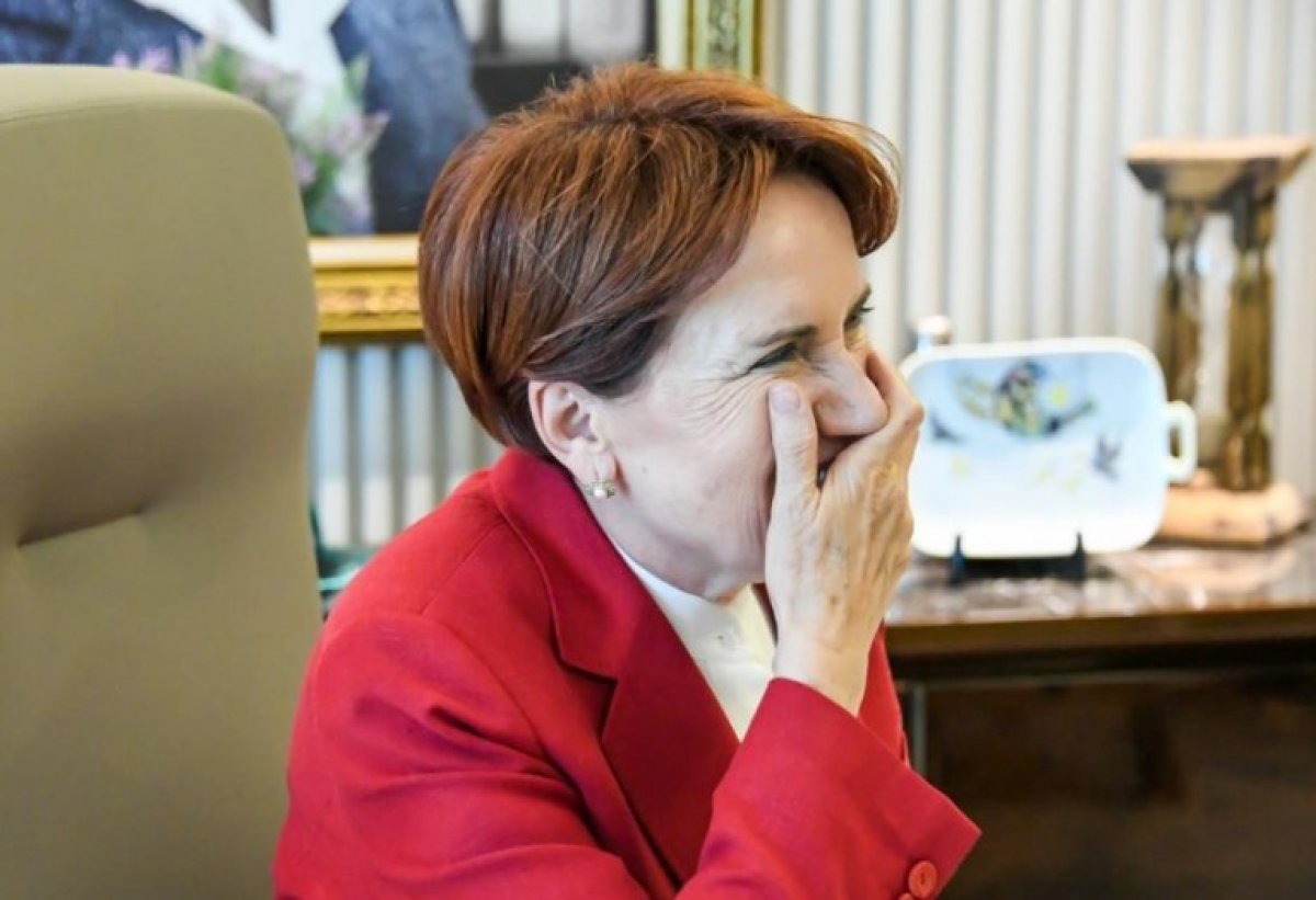 Meral Akşener'e doğum günü sürprizi