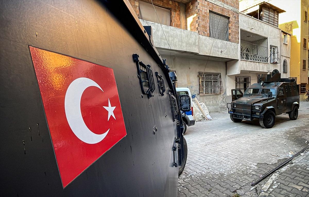 Mersin'de terör operasyonu: HDP'liler gözaltına alındı