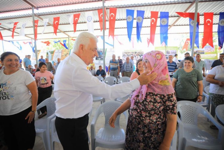 Muğla Milas'ta üreticiye 1 milyon 300 Bin TL değerinde yem desteği