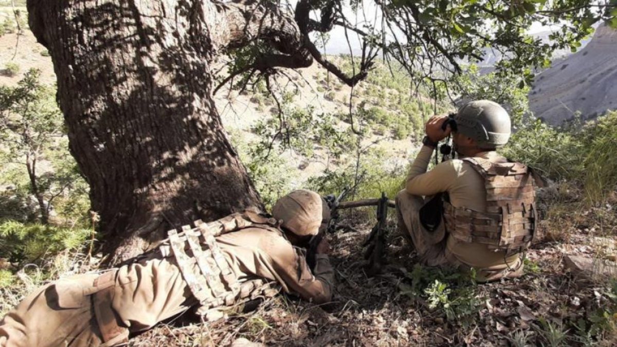 Şırnak ve Siirt&#039;te Eren Abluka-27 Operasyonu başlatıldı