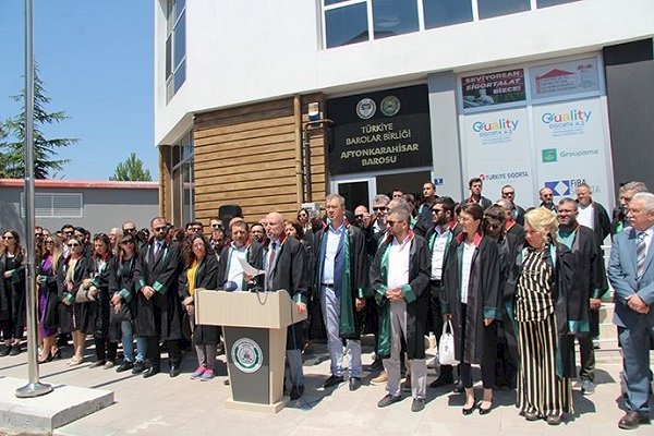 Afyonkarahisar Barosu'ndan açıklama