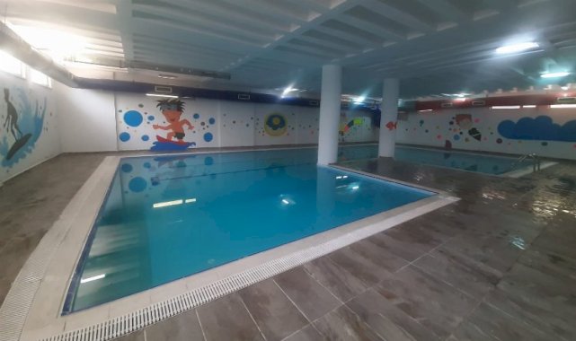 Diyarbakır Bağlar'da yüzme bilmeyen kalmayacak