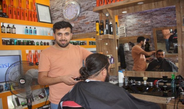 Dünya şampiyonu Mardinli kuaföre geceden sıra