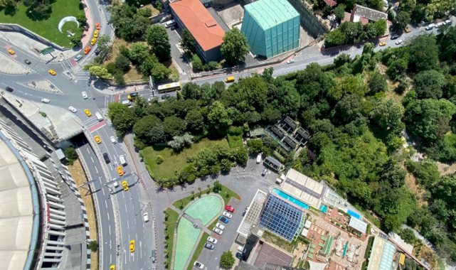 İstanbul'da 'korunması gerekli kültür varlığı' çay bahçesi olarak kiralandı