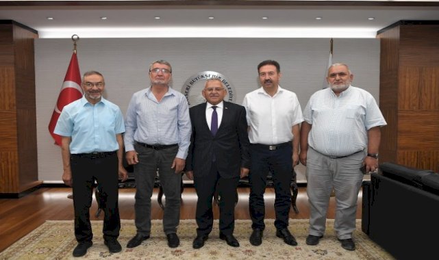 Kayseri Hacılar dinamiklerinden Büyükkılıç'a ziyaret