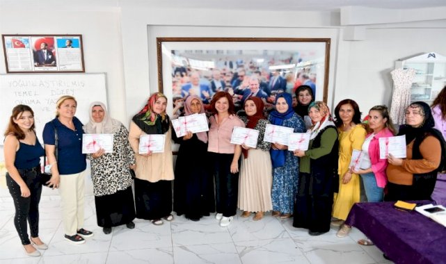 Mersin’de kadınlar öğreniyor, öğrendikçe güçleniyor