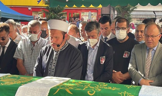 Tümer Metin'in babası son yolculuğuna uğurlandı