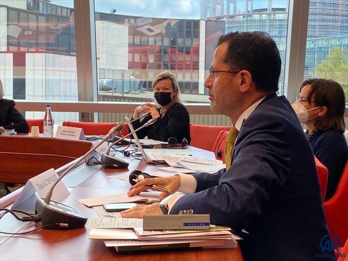 Türkiye'den AB'ye Schengen tepkisi: Siyasi yaptırım aracı gibi kullanılıyor