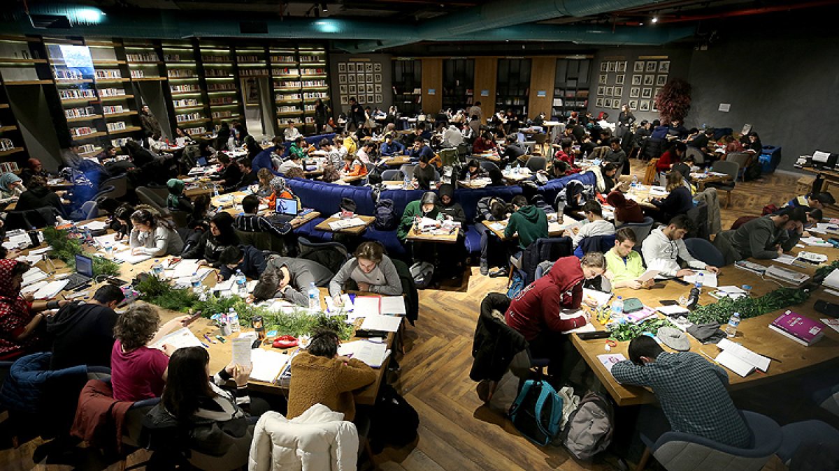 Üsküdar, gençlerin son yıllardaki favori ilçesi oldu