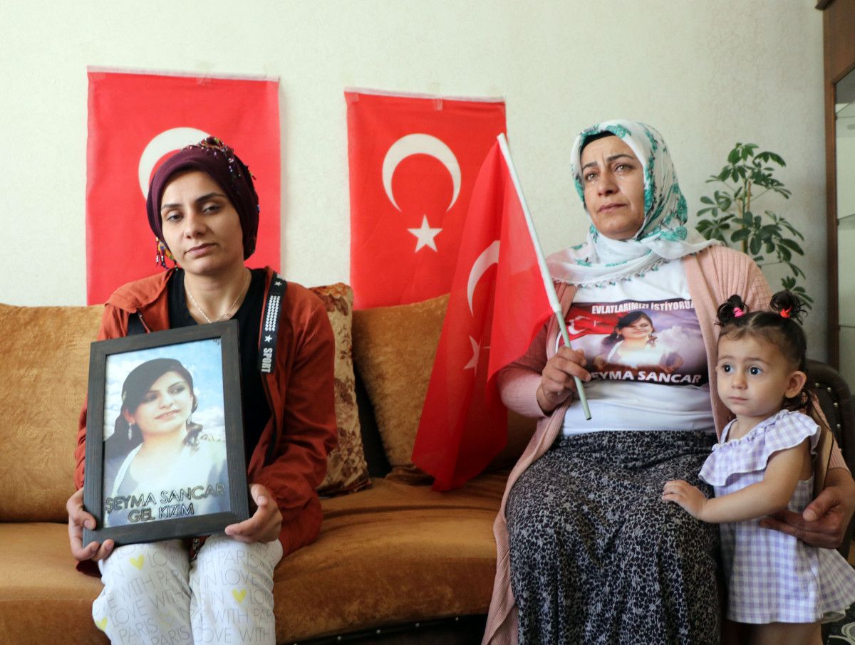 Van'da dağa kaçırılan kızına seslenen anne: Orası senin yerin değil