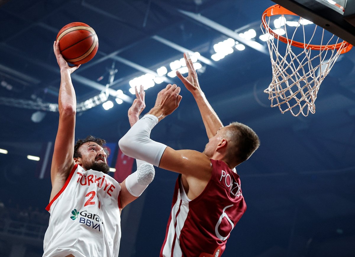 12 Dev Adam Dünya Kupası Elemeleri ilk maçında Letonya'ya yenildi