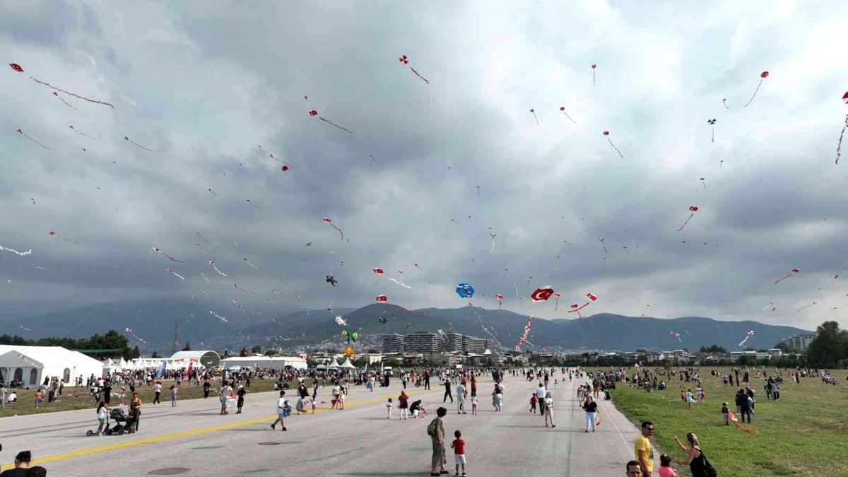 30 Ağustos Zafer Bayramı yurtta coşkuyla kutlandı