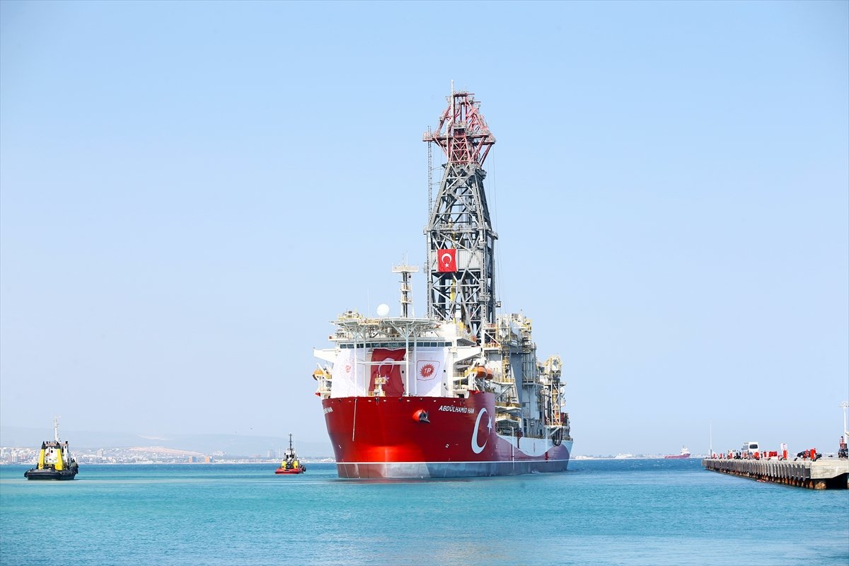 Abdülhamid Han'a eşlik eden 3 gemiye şehitlerin adı verildi