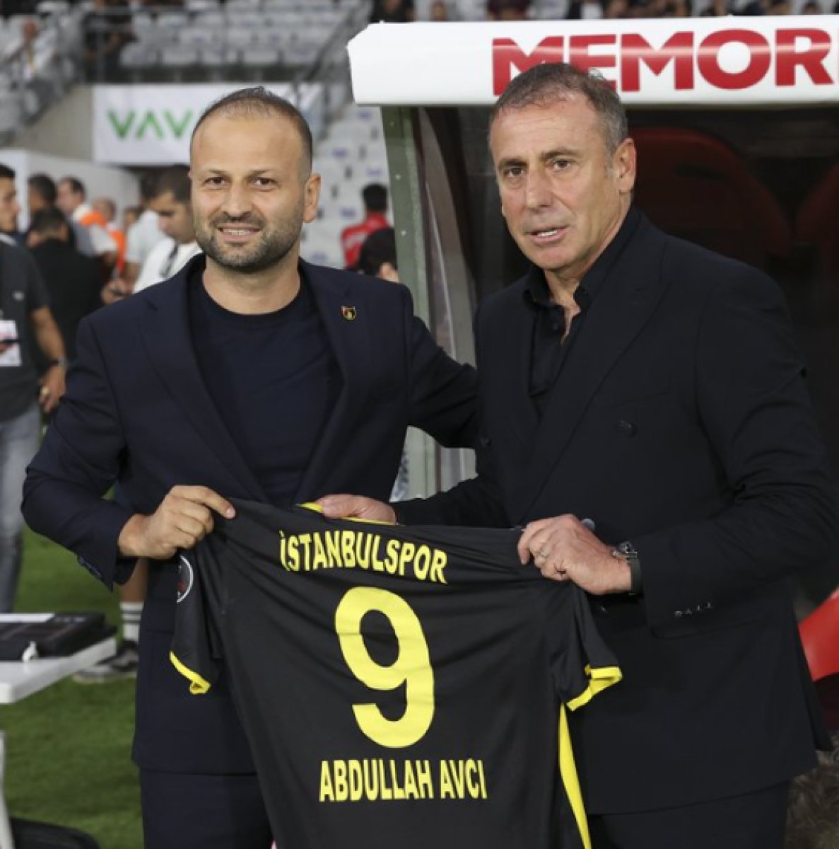 Abdullah Avcı: Duran toptan gol yemeyen bir takıma kornerden 2 gol attık