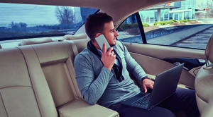 Adil Karaismailoğlu: İstanbul Havalimanı'nda check-in süresi sadece 1 dakika