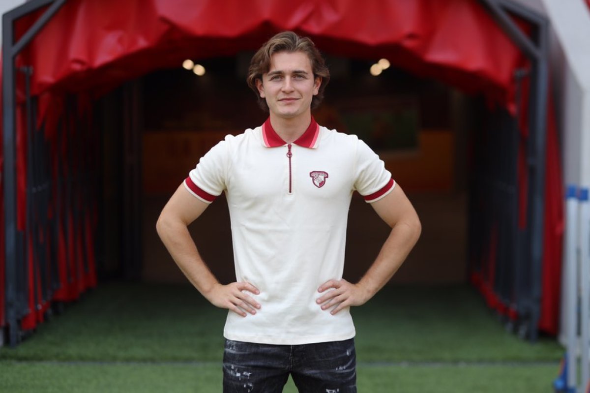 Ali Akman Göztepe’ye transfer oldu