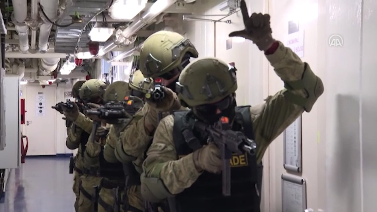 Amfibi Hücum Timlerinin zorlu eğitimi