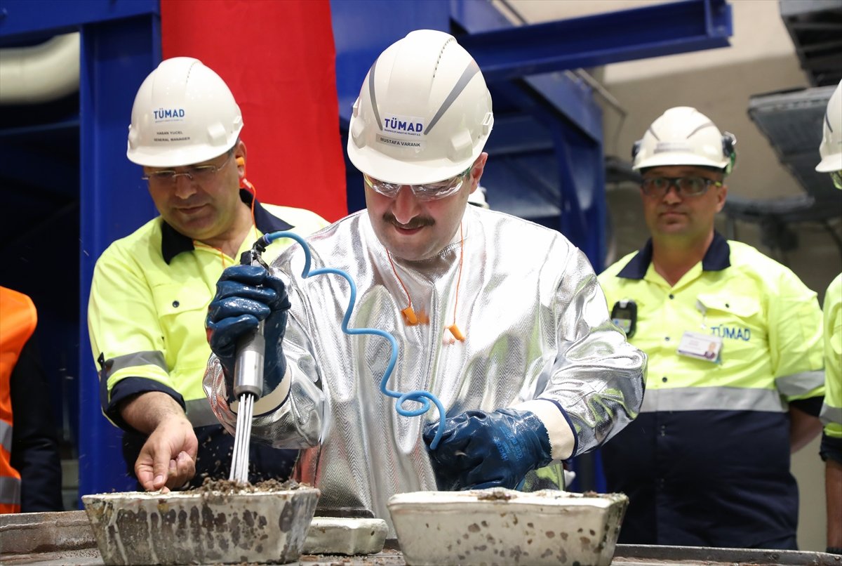 Bakan Varank: Çanakkale'de 80-100 milyar dolarlık altın ve gümüş yatıyor