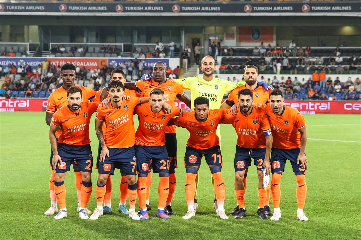 Başakşehir, Antwerp ile 1-1 berabere kaldı