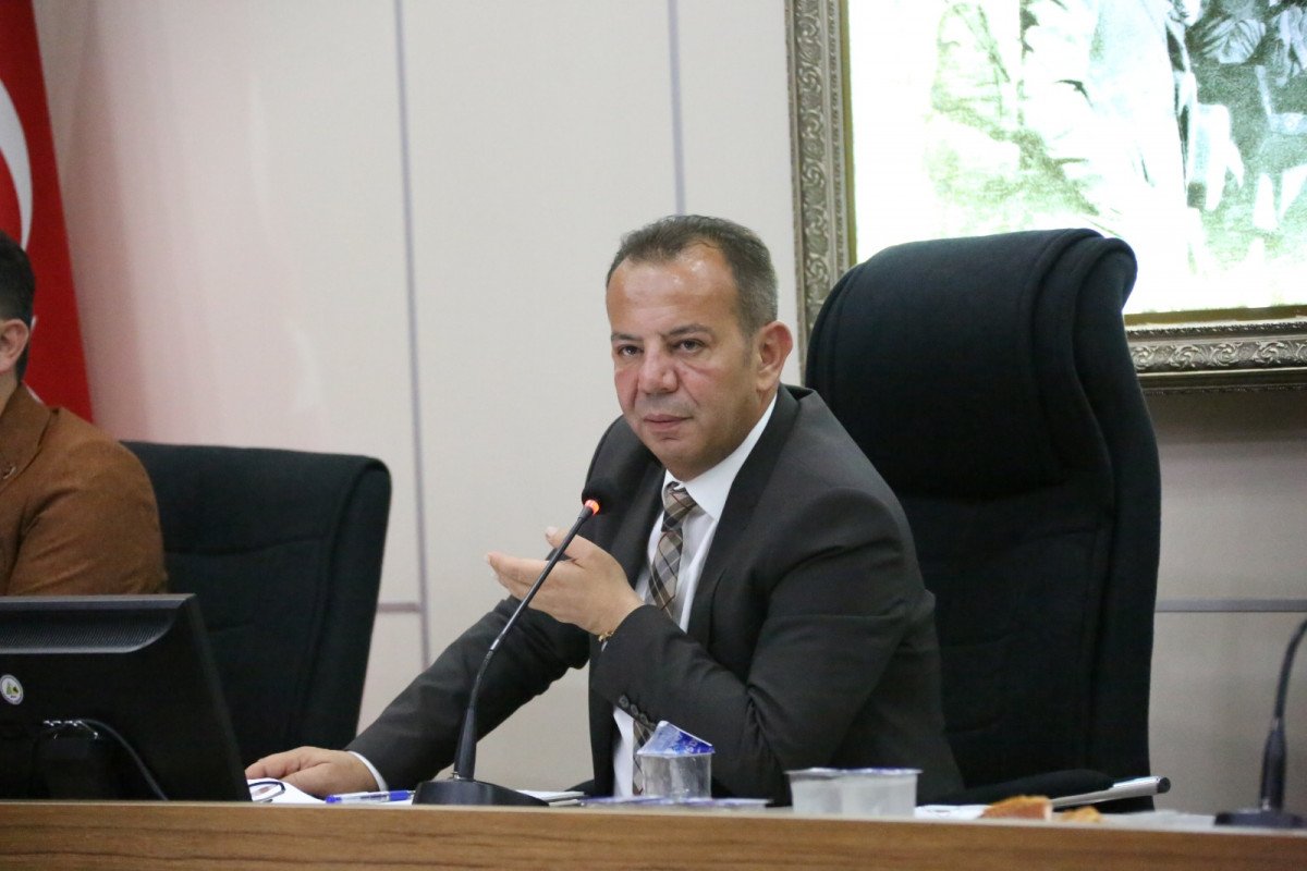 Bolu Belediye Başkanı Tanju Özcan: Iraklının aldığı 10 mezar yerinin satışını iptal ettirdim