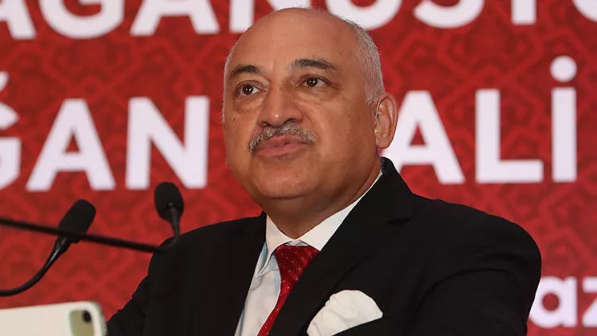 Büyükekşi: Hakemlerimiz çok daha dikkatli olmalı