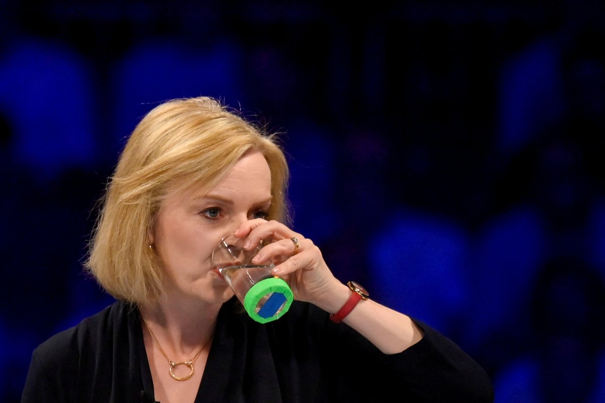 Guardian: Liz Truss, Boris Johnson'dan daha fazla zarar verebilir