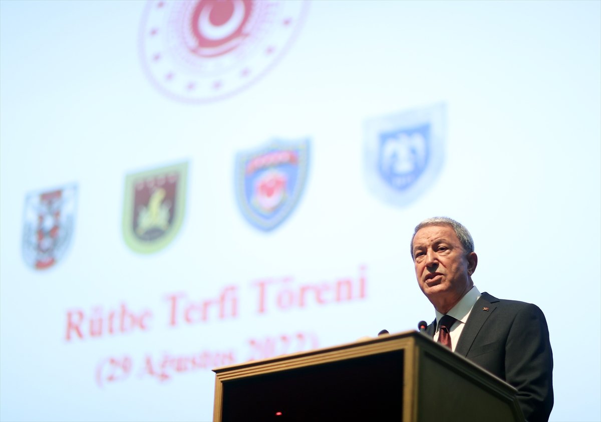 Hulusi Akar'dan Yunan yönetimine: Bu kadar pervasızlık kabul edilemez