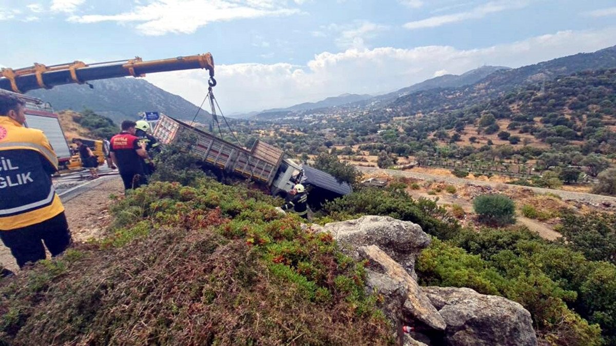 İbrahim Tatlıses’i görüntülemek isteyenlere bez brandalı önlem