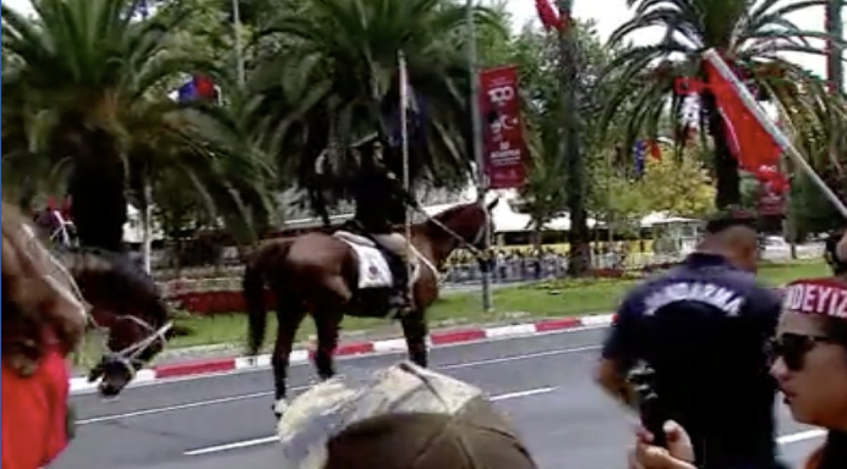 İstanbul Valisi Ali Yerlikaya'dan 30 Ağustos mesajı