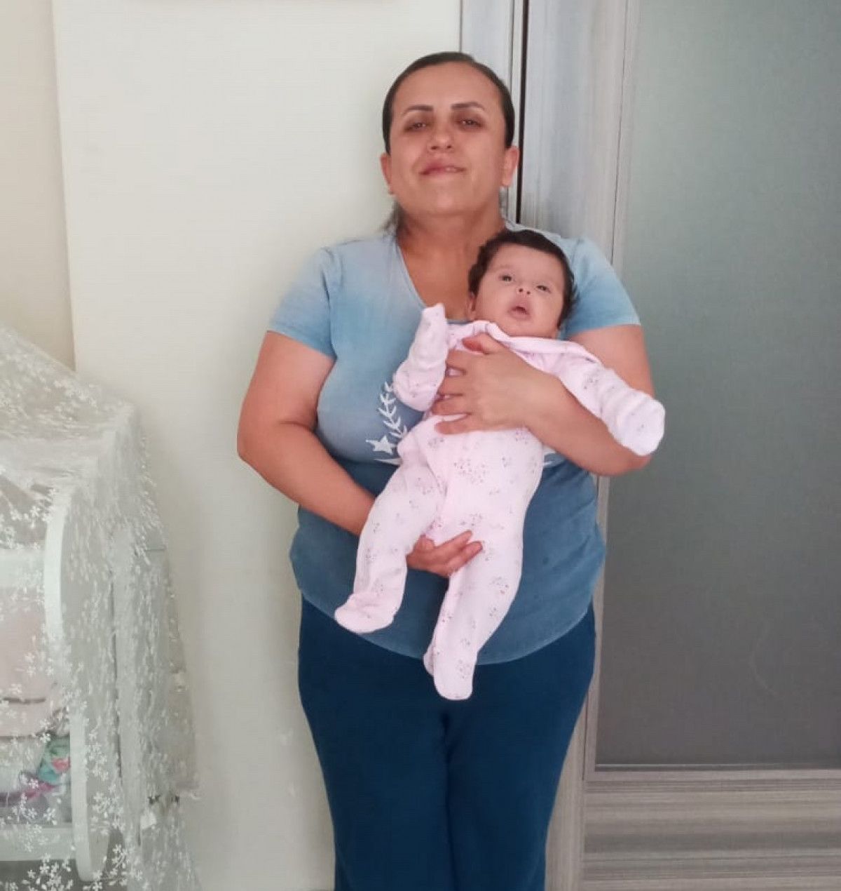 İstanbul'da 38 yaşındaki kadın, kalan tek yumurtasıyla anne oldu