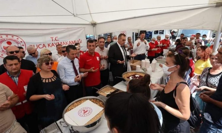 İzmir Buca’da aşure bereketi