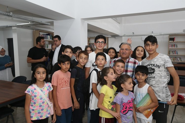 Kayseri Büyükşehir&#039;in kütüphaneleri kitapseverlerin adresi