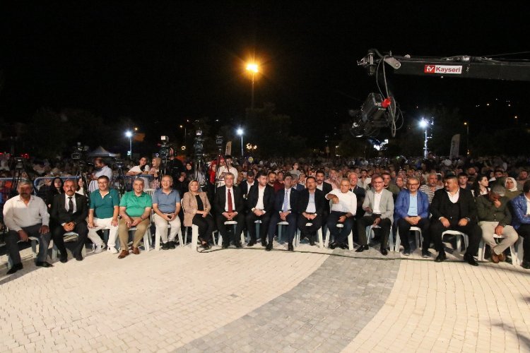 Kayseri Hacılar&#039;da birlik gecesi