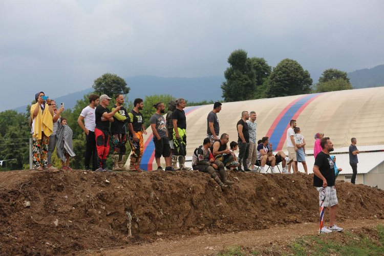 Kocaeli'de 'Süper Enduro' nefesleri kesti
