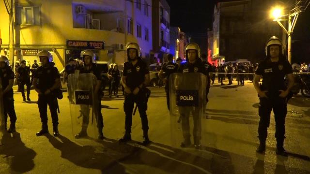 laf atma iddiası mahalleyi karıştırdı! 2'si polis 6 yaralı var