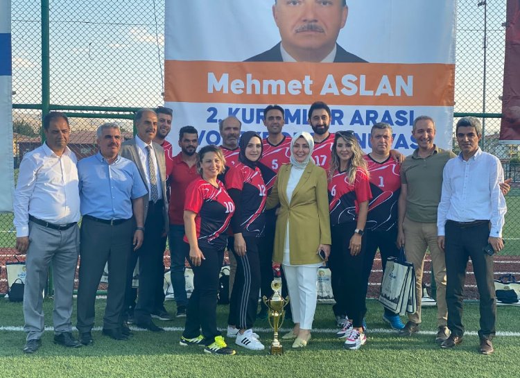 Malatya'da futbol ve voleybol turnuvası sona erdi